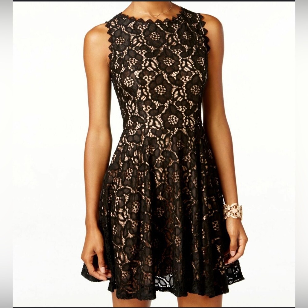 City Studios Black Lace Sleeveless Fit & Flare Dress Tan Slip Junior X-Small EUC